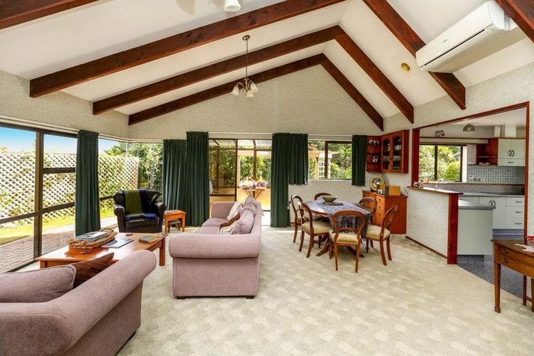 Photo of property in 73 Cressida Avenue, Stratford, 4332