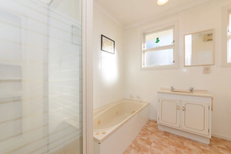 Photo of property in 186 Howick Road, Witherlea, Blenheim, 7201