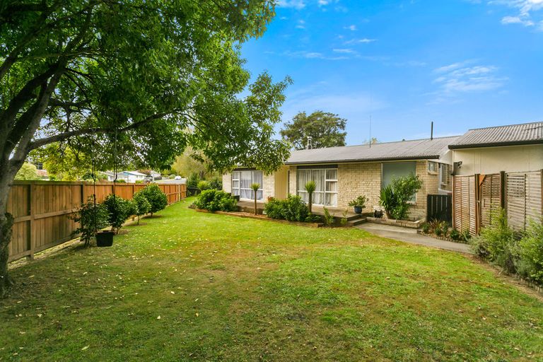 Photo of property in 1 Frame Street, Leamington, Cambridge, 3432