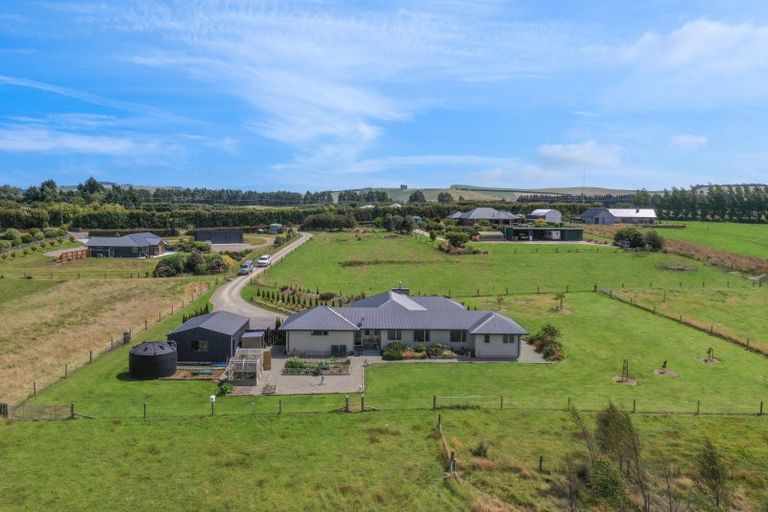 Photo of property in 290 Parsons Road, Weston, Oamaru, 9491