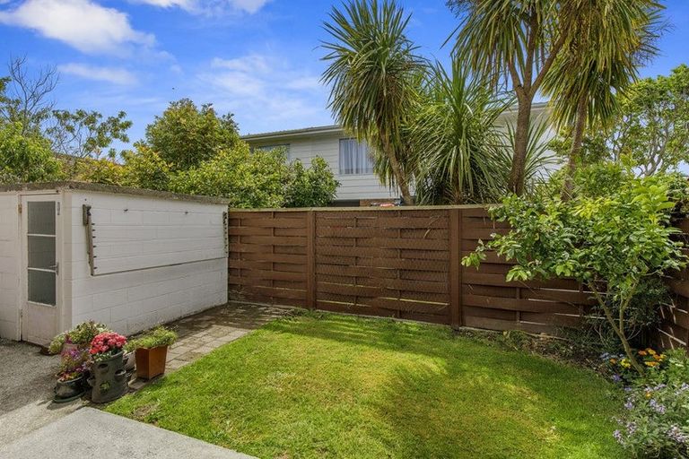 Photo of property in 9 Pilmuir Street, Hutt Central, Lower Hutt, 5010