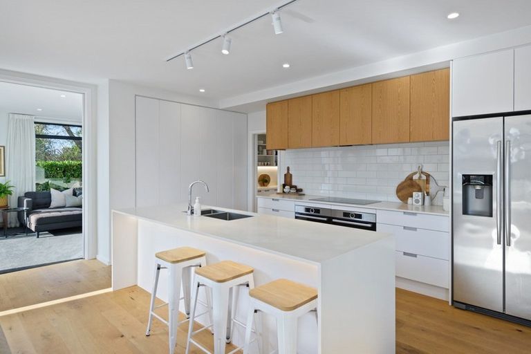 Photo of property in 7 Campana Lane, St Albans, Christchurch, 8052