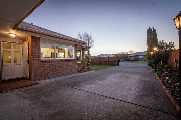 Photo of property in 94 Makarini Street, Paraparaumu, 5032
