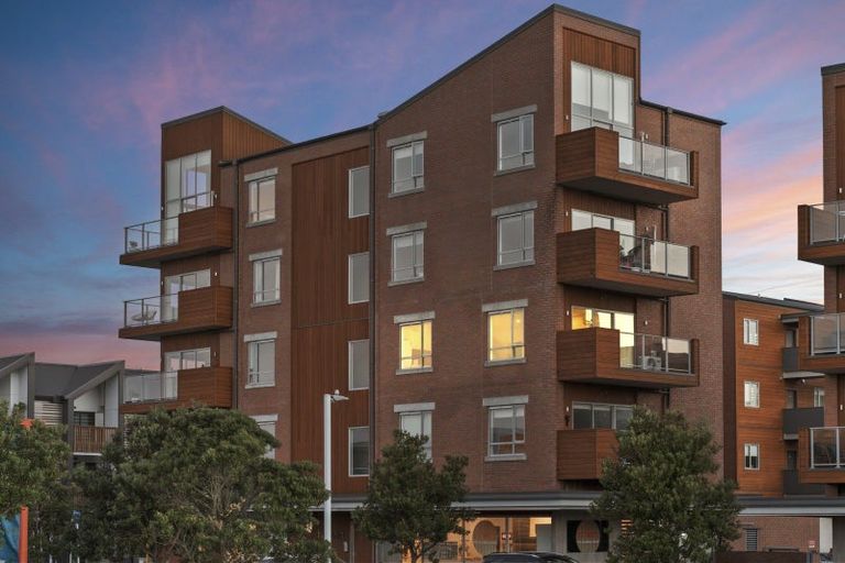 Photo of property in 201/160a Hobsonville Point Road, Hobsonville, Auckland, 0616