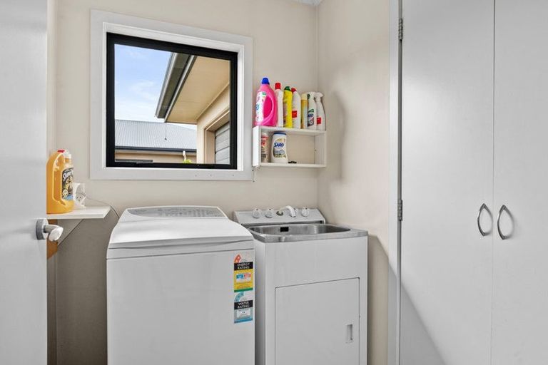 Photo of property in 28c Clutha Street, Alexandra, 9320