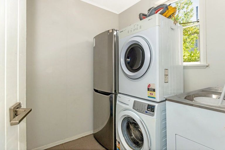 Photo of property in 24 Townley Street, Te Hapara, Gisborne, 4010