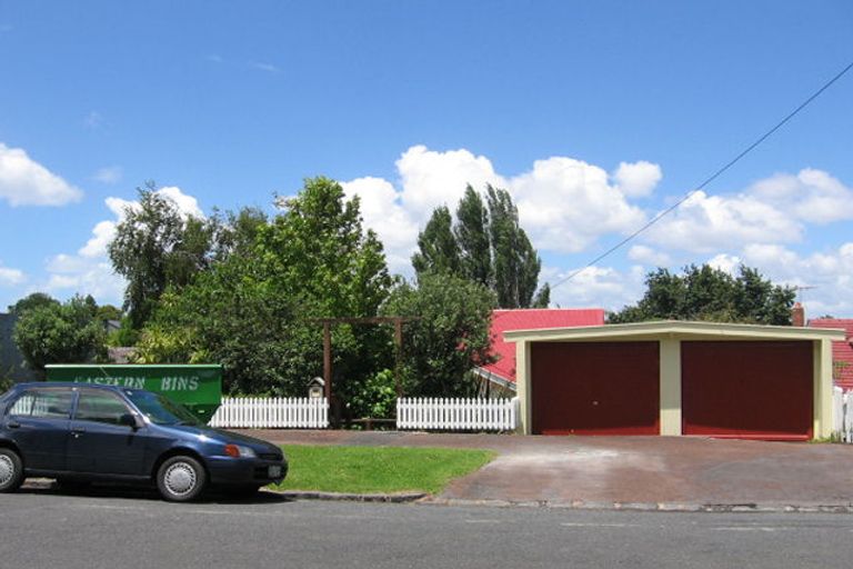 Property details for 16 Cotter Avenue, Remuera, Auckland, 1050