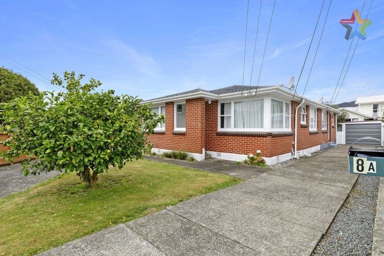 Photo of property in 8a Stamford Grove, Avalon, Lower Hutt, 5011