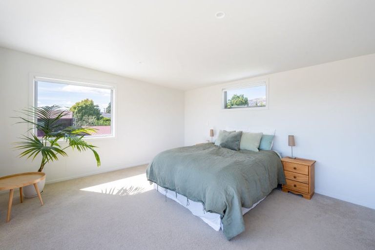 Photo of property in 37 Faulks Terrace, Wanaka, 9305