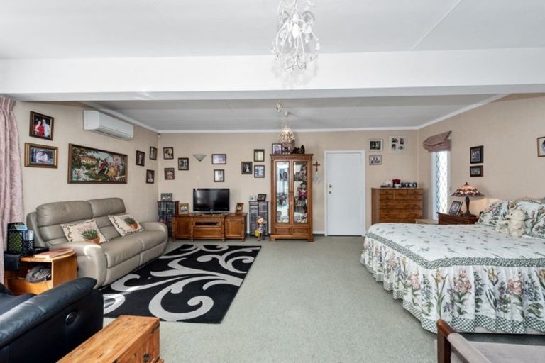 Photo of property in 10 Edwin Street, St Andrews, Hamilton, 3200