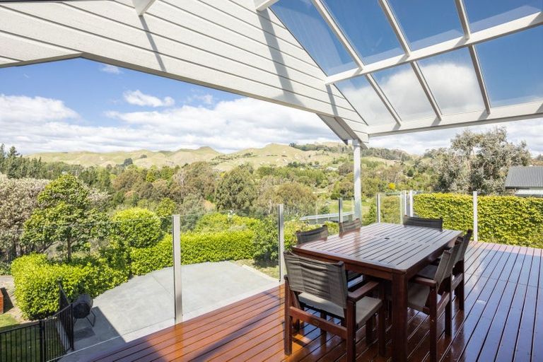 Photo of property in 37 Hikanui Drive, Havelock North, 4130