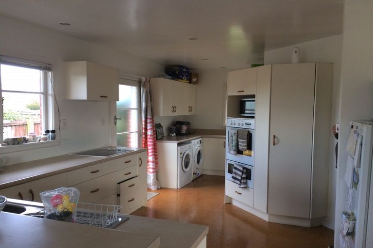 Photo of property in 25 Haslett Place, Upper Riccarton, Christchurch, 8041