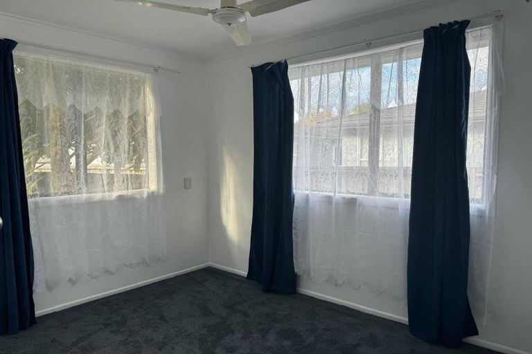 Photo of property in 11a Woodvale Road, Glen Eden, Auckland, 0602