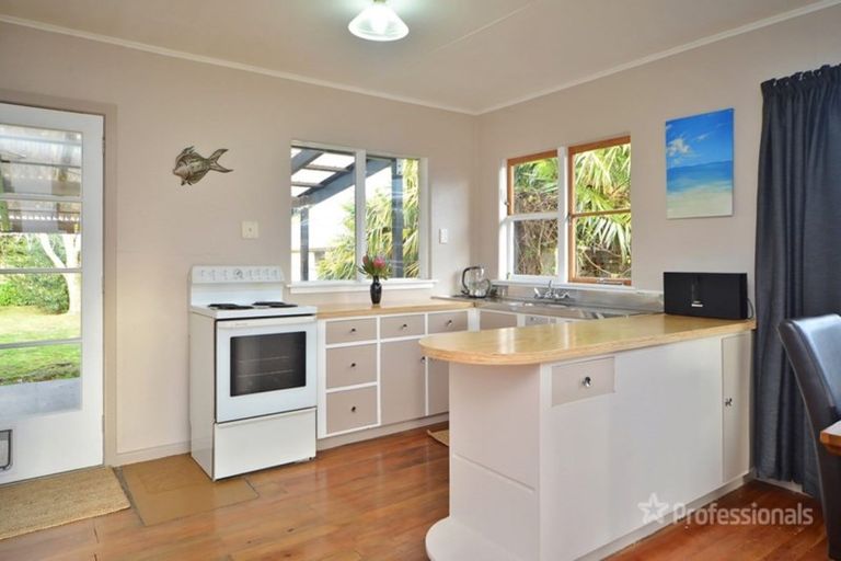 Photo of property in 3 Taverner Street, Carterton, 5713