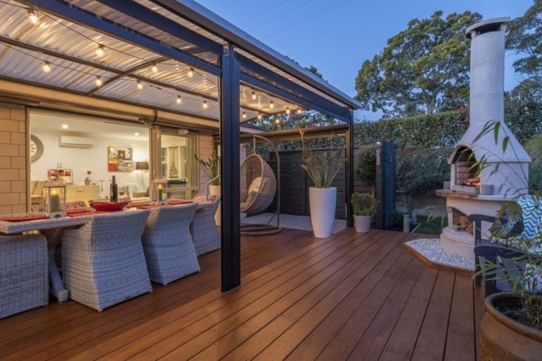 Photo of property in 1 Gumtree Lane, Omokoroa, 3114