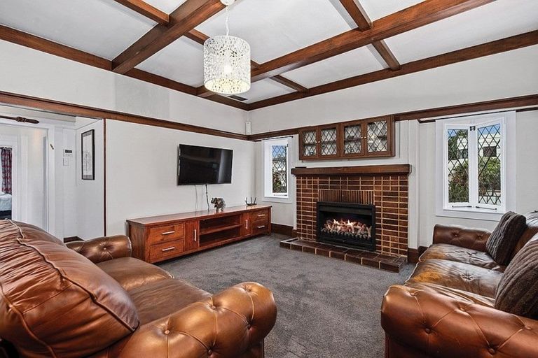 Photo of property in 1/38a Norwood Road, Bayswater, Auckland, 0622