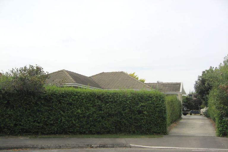 Photo of property in 7 Yeovil Place, St Albans, Christchurch, 8052