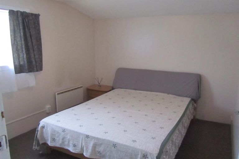 Photo of property in 19 Auburn Avenue, Upper Riccarton, Christchurch, 8041