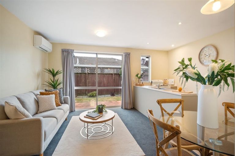 Photo of property in 5/149 Highsted Road, Casebrook, Christchurch, 8051