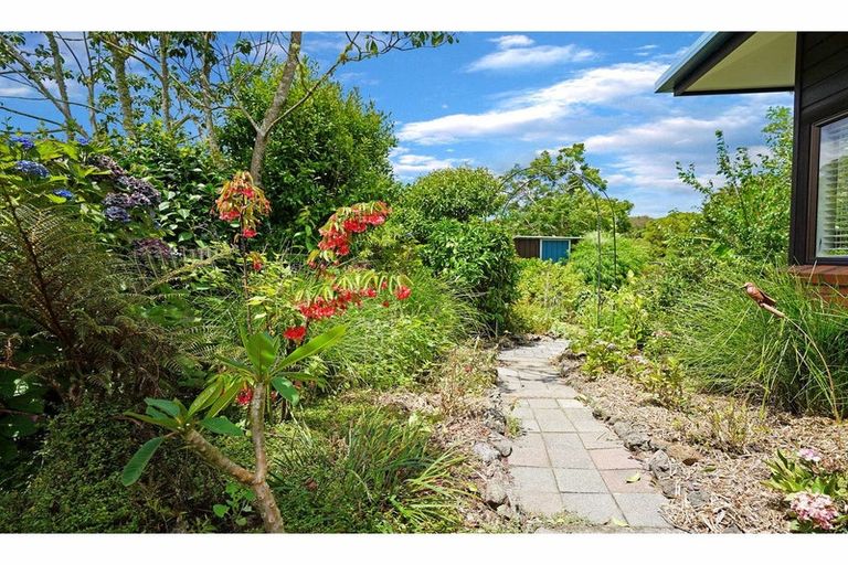 Photo of property in 32b Jacaranda Place, Kerikeri, 0230