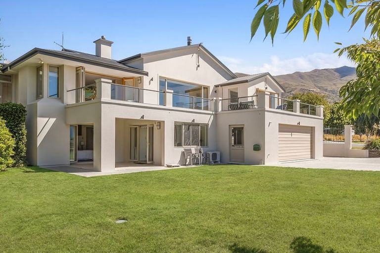 Photo of property in 170 Stone Street, Wanaka, 9305
