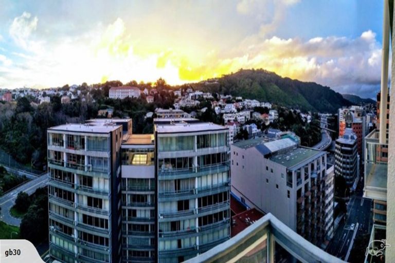 Photo of property in Terrace Heights Apartments, 14b/163 The Terrace, Wellington Central, Wellington, 6011