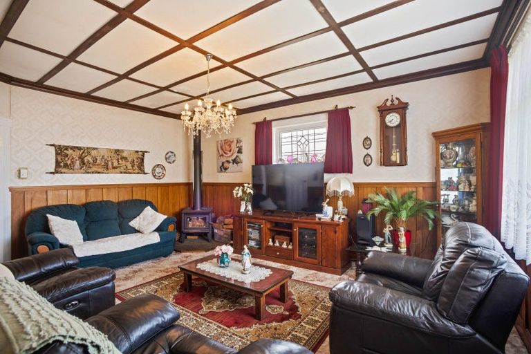 Photo of property in 44 Stafford Street, Waitara, 4320