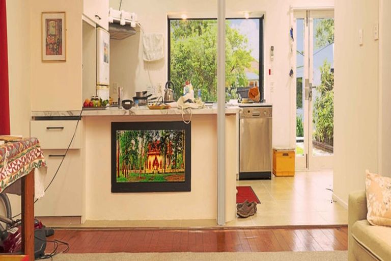 Photo of property in 45 Nicholls Street, Richmond, Christchurch, 8013