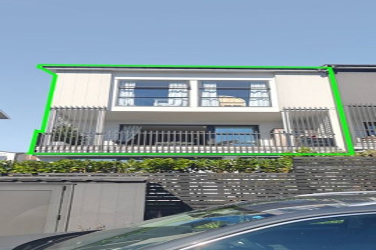 Photo of property in 12 Raranga Lane, Hobsonville, Auckland, 0616