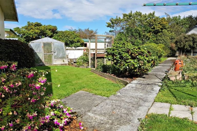Photo of property in 7 George Street, Balclutha, 9230