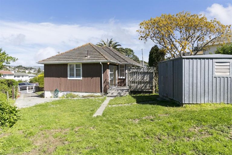 Photo of property in 4 Paenui Street, Titahi Bay, Porirua, 5022