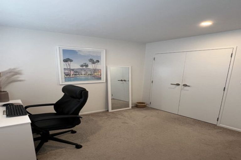 Photo of property in 11 Treeline Lane, Flat Bush, Auckland, 2019