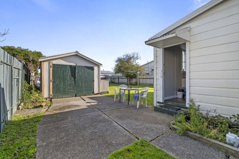 Photo of property in 14 Blackwell Street, Marton, 4710