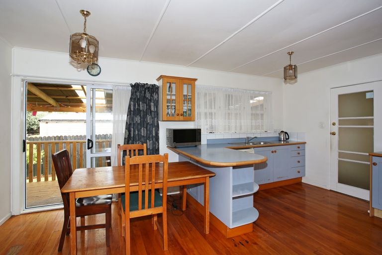 Photo of property in 36 Old Wairoa Road, Papakura, 2110