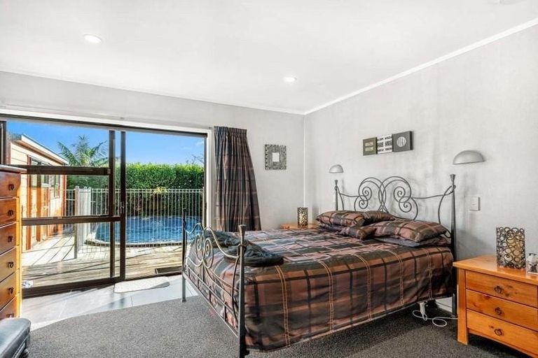 Photo of property in 109 Wellington Street, Pukekohe, 2120