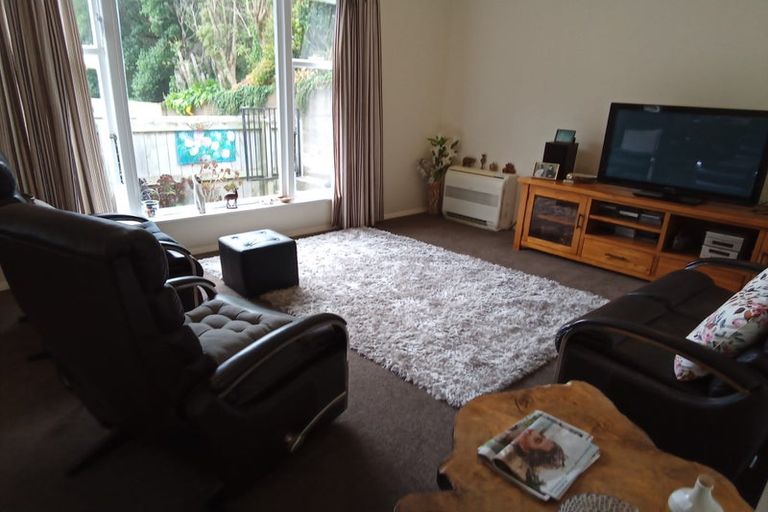 Photo of property in 94 Melbourne Road, Island Bay, Wellington, 6023