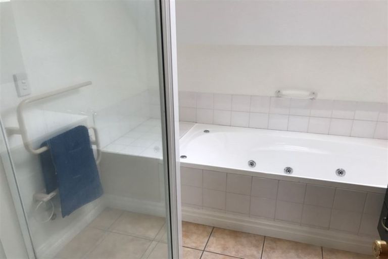 Photo of property in 161 Hamilton Avenue, Ilam, Christchurch, 8041