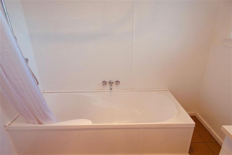 Photo of property in 73 Mill Road, Lower Vogeltown, New Plymouth, 4310