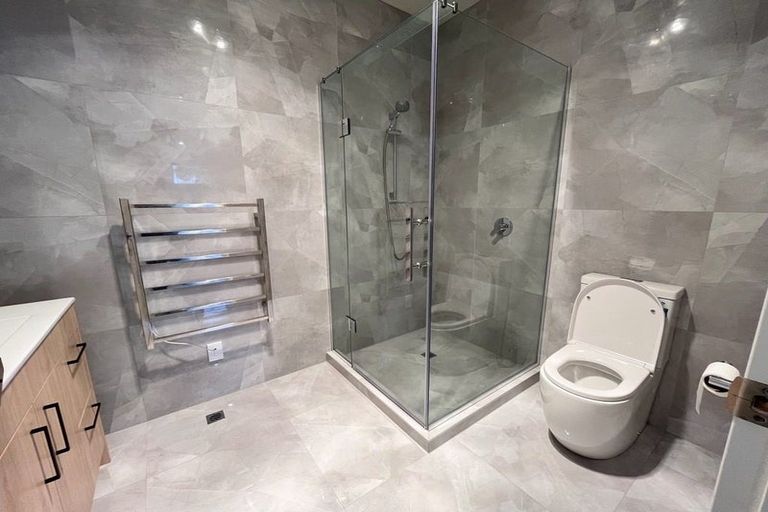 Photo of property in 40 Korokio Lane, Henderson, Auckland, 0612