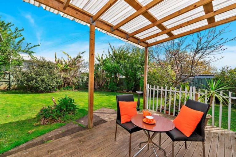 Photo of property in 505 Swanson Road, Ranui, Auckland, 0612