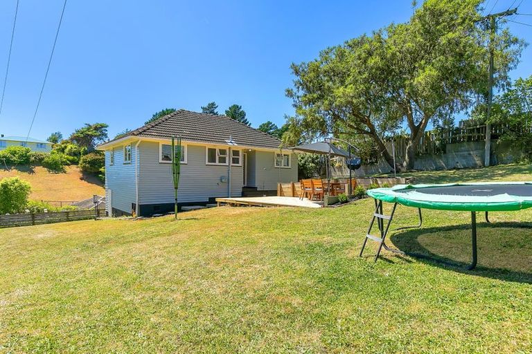 Photo of property in 26 Thompson Grove, Ranui, Porirua, 5024