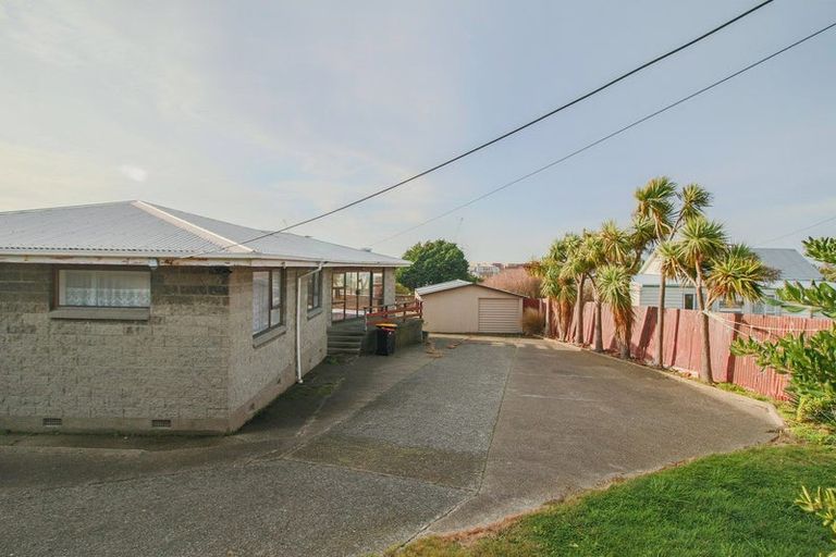 Photo of property in 15 Blackwater Street, Bluff, 9814