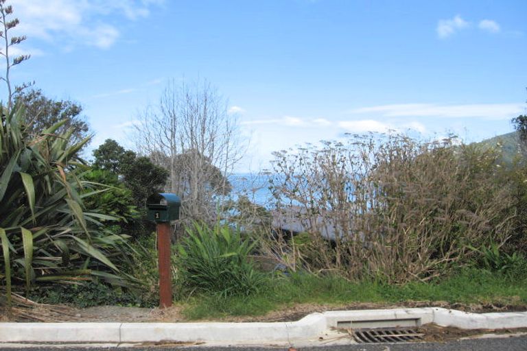 Photo of property in 1 Pacific Drive, Tairua, 3508