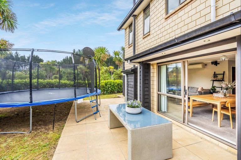 Photo of property in 4 Springhaven Lane, Paraparaumu, 5032