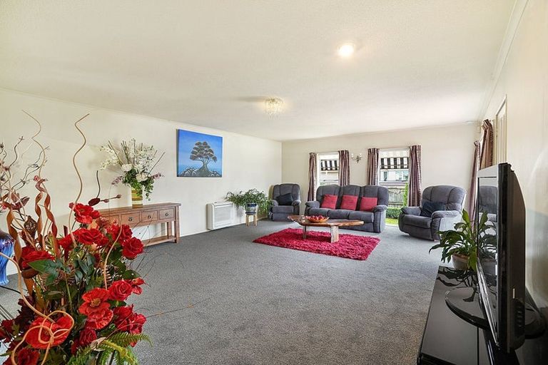 Photo of property in 15 Steele Street, Hornby, Christchurch, 8042
