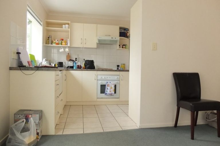 Photo of property in 7a La Perouse Street, Botany Downs, Auckland, 2010