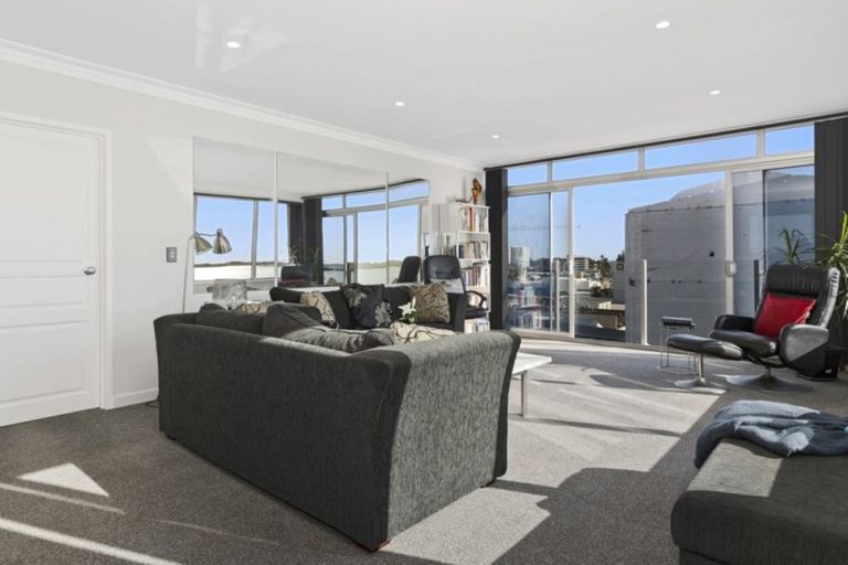 Photo of property in Elizabeth Height Apartments, 8 Elizabeth Street, Tauranga, 3110