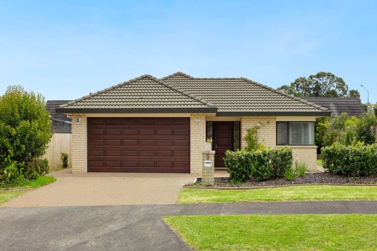 Photo of property in 9 Starlight Cove, Hobsonville, Auckland, 0618