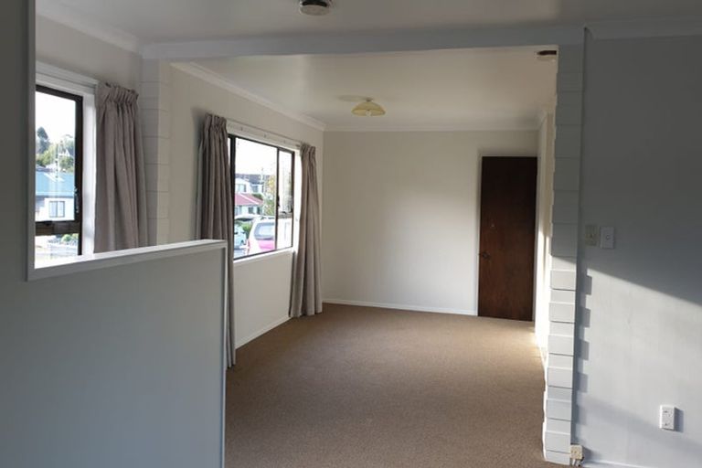 Photo of property in 52 Cullimore Street, Pukete, Hamilton, 3200