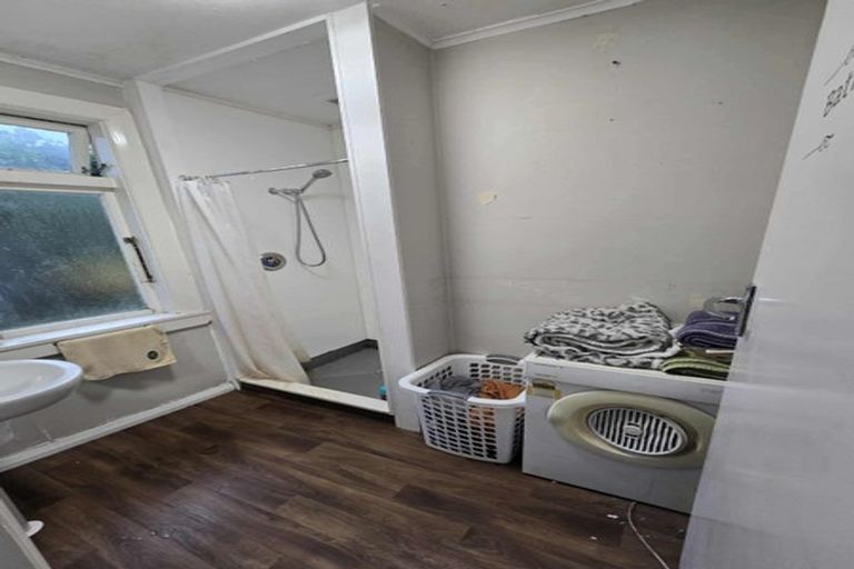 Photo of property in 6 Bethune Street, Featherston, 5710